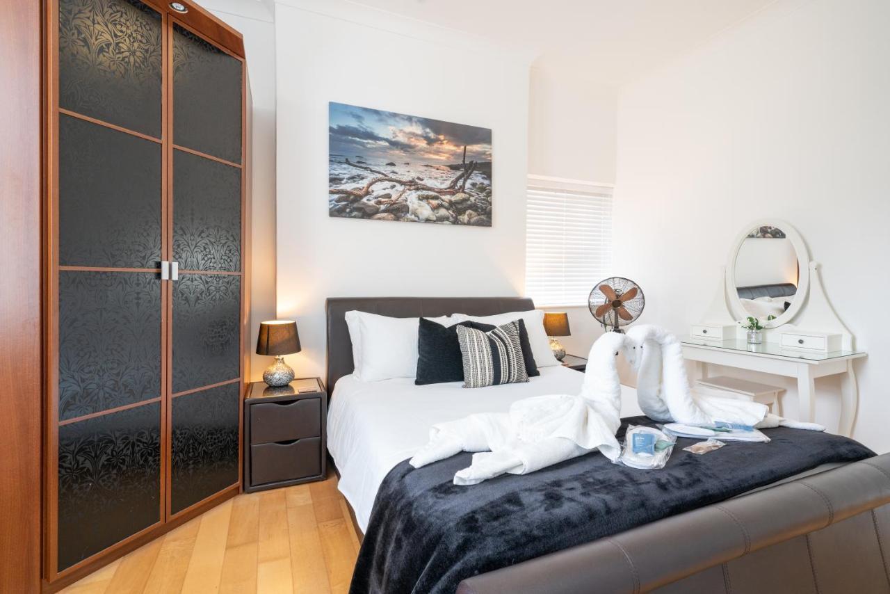 Stunning Sea Views Ventnor Apartment Εξωτερικό φωτογραφία